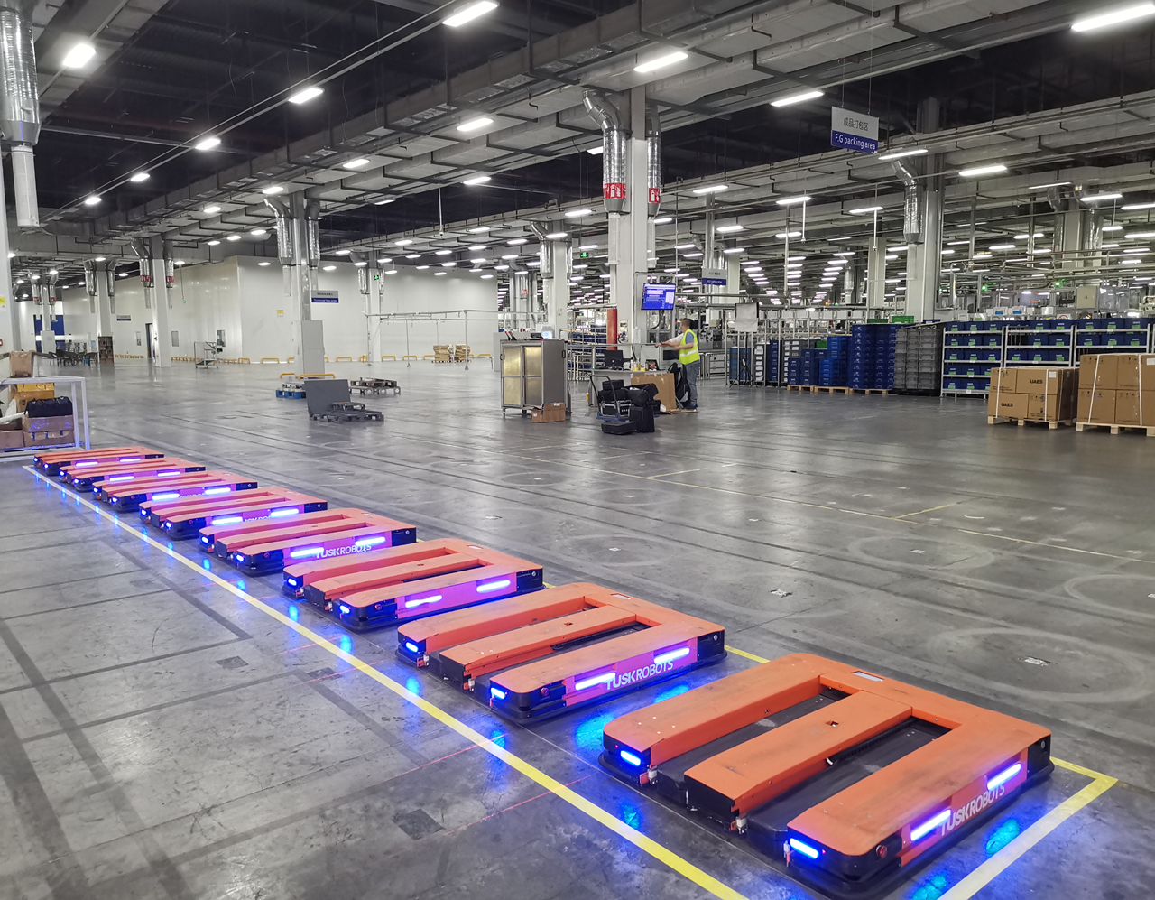 托盘搬运AGV的功能和特点